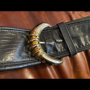 VTG Donna Karan wide leather belt 33”